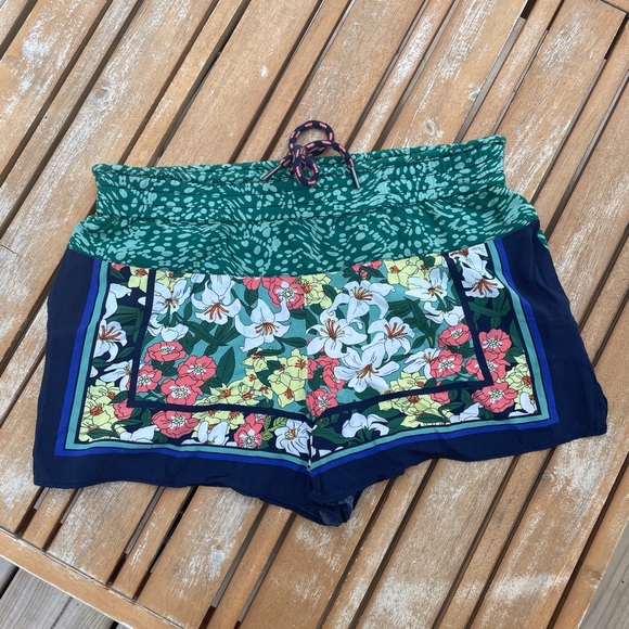 Anthropologie Hei Hei shorts - Picture 2 of 5